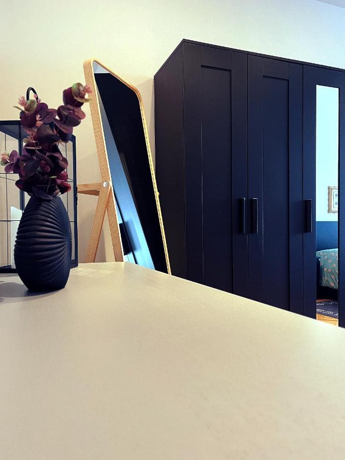 The Lighthouse - Central Apartment Аоста Екстер'єр фото