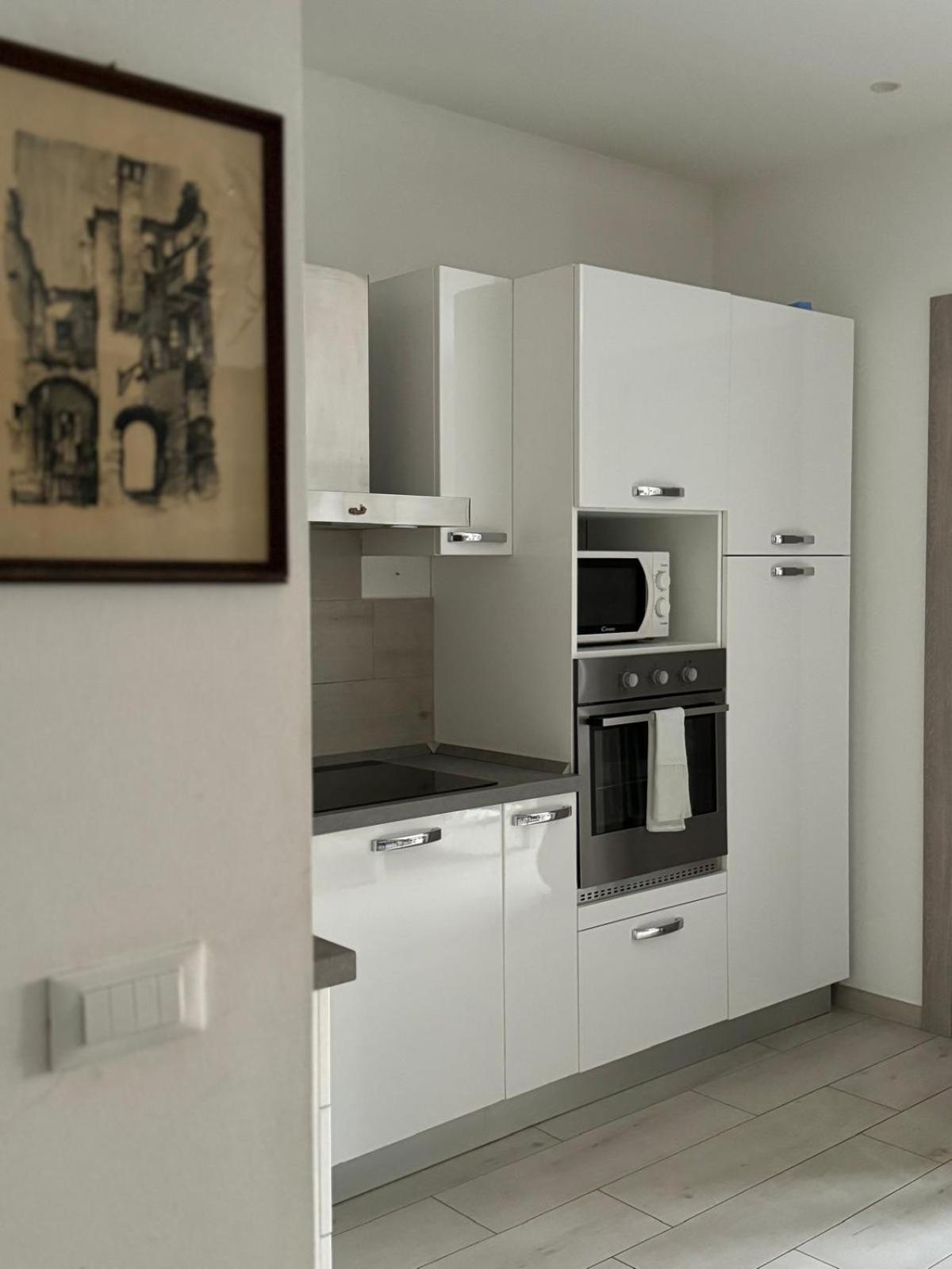 The Lighthouse - Central Apartment Аоста Екстер'єр фото