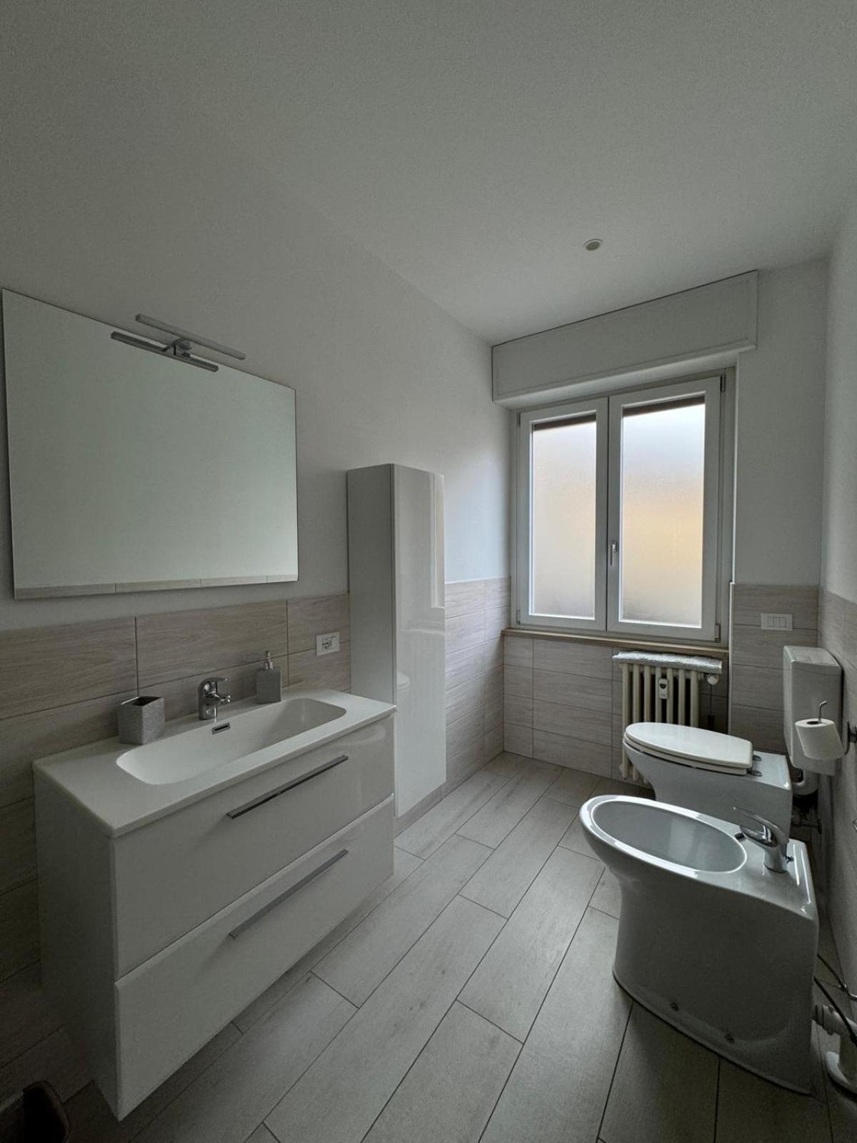 The Lighthouse - Central Apartment Аоста Екстер'єр фото